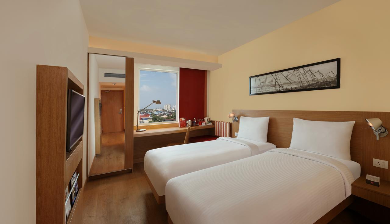 Superior Twin Room Pool View on Food Beverages